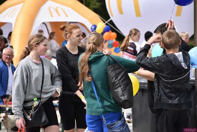 [FOTO] V Bieg Papieski i Piknik Rodzinno-Sportowy w Parku Centralnym na zakończenie Dni Papieskich