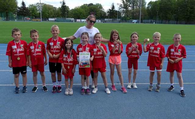 [FOTO] Najmłodsi uczniowie rywalizowali w Trójboju Lekkoatletycznym