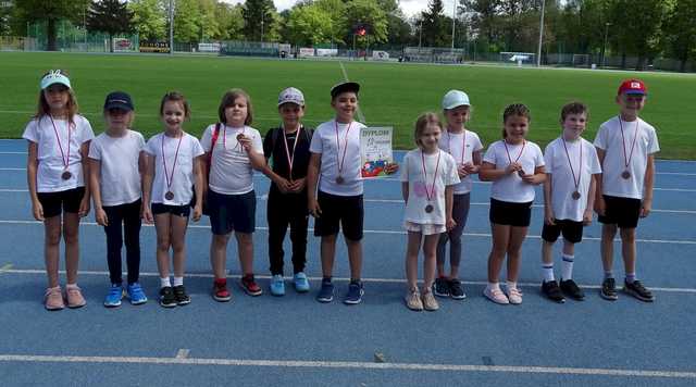 [FOTO] Najmłodsi uczniowie rywalizowali w Trójboju Lekkoatletycznym