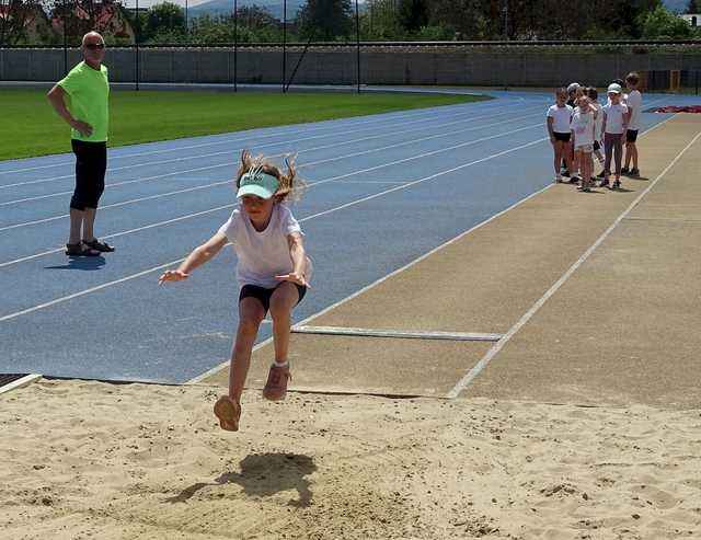 [FOTO] Najmłodsi uczniowie rywalizowali w Trójboju Lekkoatletycznym
