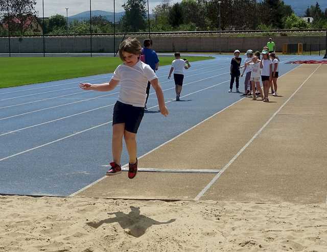 [FOTO] Najmłodsi uczniowie rywalizowali w Trójboju Lekkoatletycznym