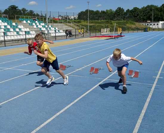 [FOTO] Najmłodsi uczniowie rywalizowali w Trójboju Lekkoatletycznym