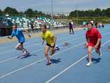 [FOTO] Uczniowie klas II i III rywalizowali w trójbóju lekkoatletycznym