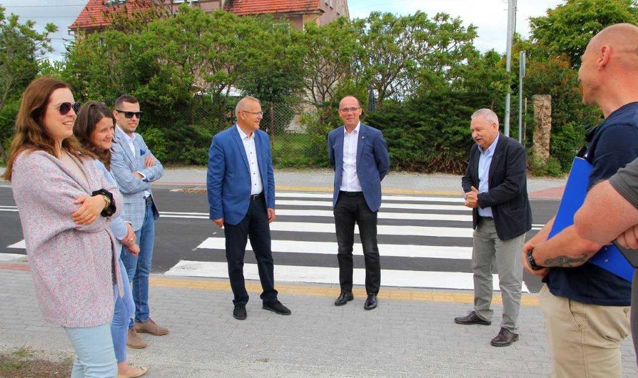 [FOTO] Zakończono inwestycje drogowe w Szymanowie
