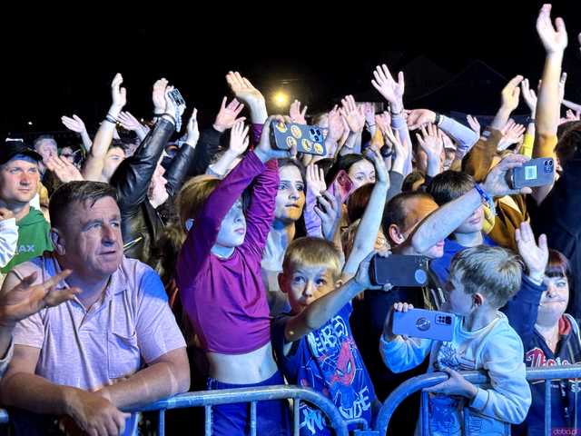 [WIDEO/DUŻO ZDJĘĆ] Zespoły ExMaanam i Mig porwali żarowską publiczność