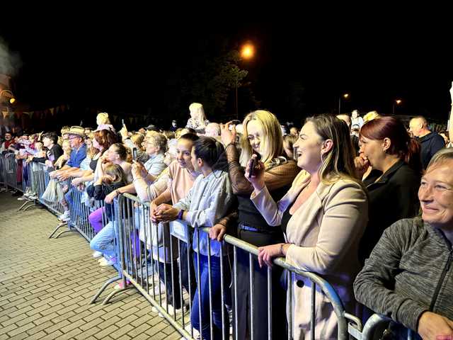 [WIDEO/DUŻO ZDJĘĆ] Zespoły ExMaanam i Mig porwali żarowską publiczność