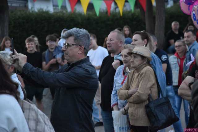 [WIDEO/DUŻO ZDJĘĆ] Zespoły ExMaanam i Mig porwali żarowską publiczność