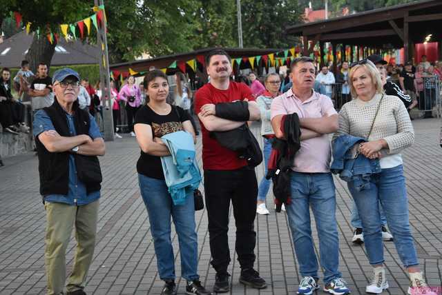 [WIDEO/DUŻO ZDJĘĆ] Zespoły ExMaanam i Mig porwali żarowską publiczność