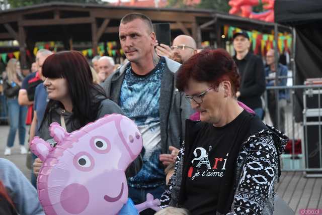 [WIDEO/DUŻO ZDJĘĆ] Zespoły ExMaanam i Mig porwali żarowską publiczność