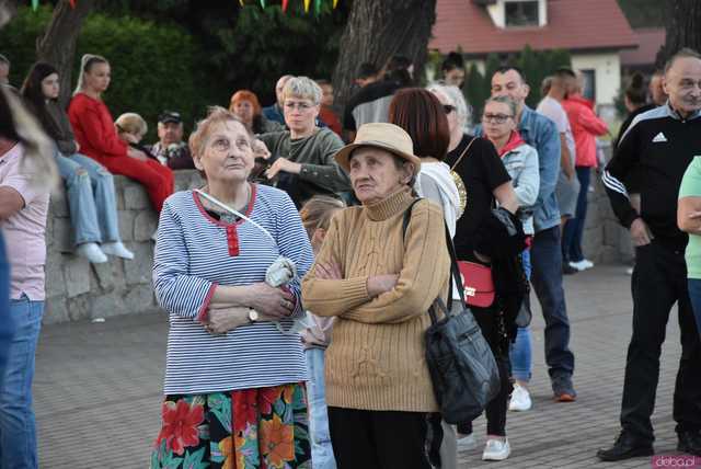 [WIDEO/DUŻO ZDJĘĆ] Zespoły ExMaanam i Mig porwali żarowską publiczność