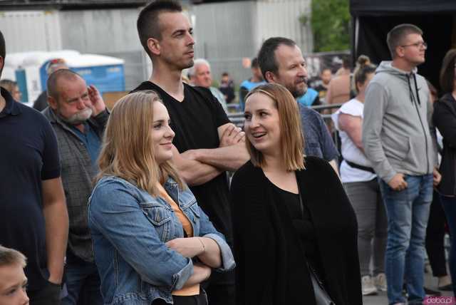 [WIDEO/DUŻO ZDJĘĆ] Zespoły ExMaanam i Mig porwali żarowską publiczność