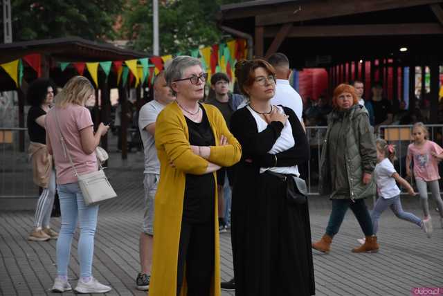 [WIDEO/DUŻO ZDJĘĆ] Zespoły ExMaanam i Mig porwali żarowską publiczność