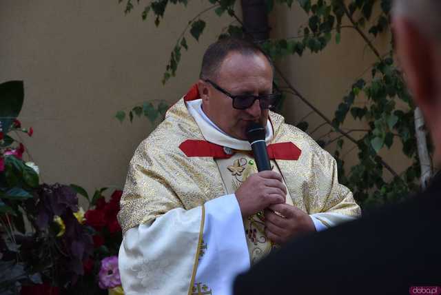 [FOTO] Tłum wiernych przeszedł w procesji z okazji Bożego Ciała w Strzegomiu