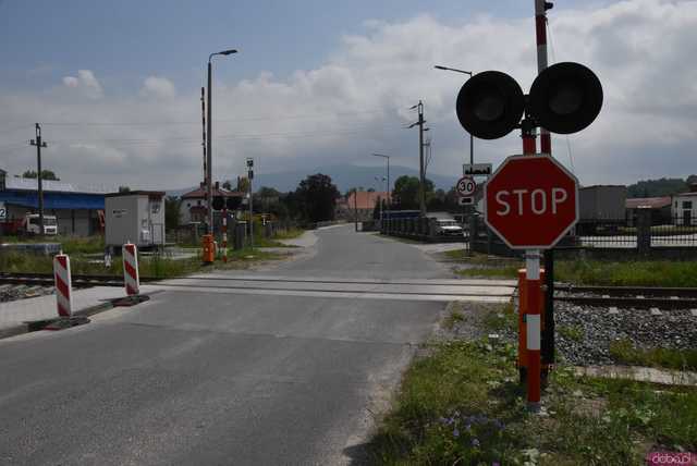 [FOTO] Zobaczcie, jak prezentuje się nowy przystanek kolejowy w Strzelcach. Kiedy staną tam pierwsze pociągi?