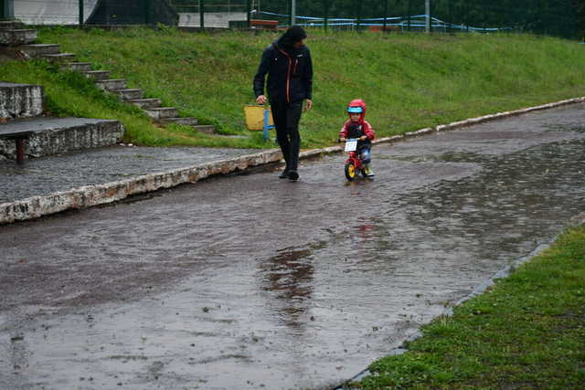 [FOTO] Młodzi kolarze rywalizowali w Świebodzicach