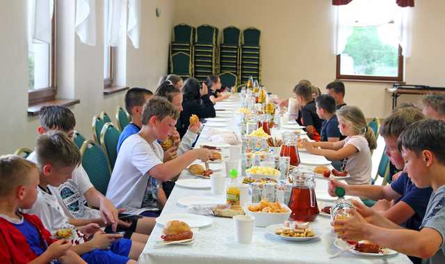 [DUŻO ZDJĘĆ] Festyny, pikniki, Gminny Dzień Dziecka. Długi weekend pełen atrakcji w gminie Dobromierz