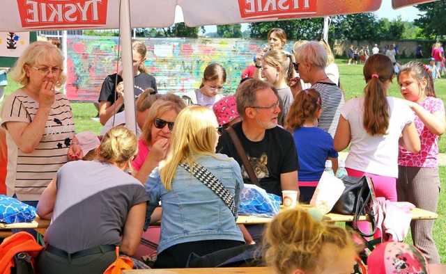 [DUŻO ZDJĘĆ] Festyny, pikniki, Gminny Dzień Dziecka. Długi weekend pełen atrakcji w gminie Dobromierz