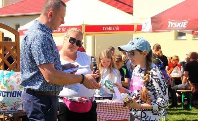 [DUŻO ZDJĘĆ] Festyny, pikniki, Gminny Dzień Dziecka. Długi weekend pełen atrakcji w gminie Dobromierz