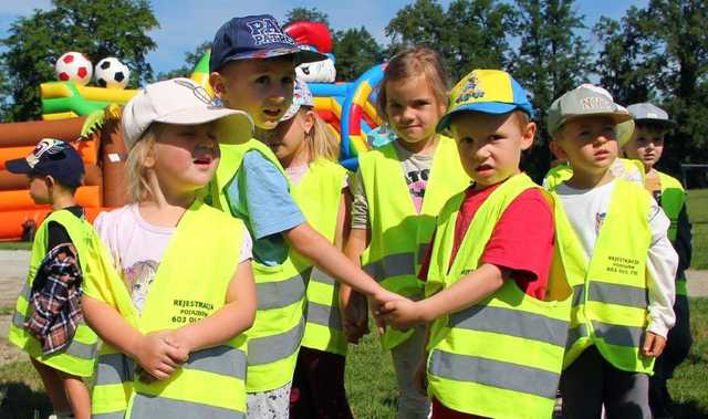 [DUŻO ZDJĘĆ] Festyny, pikniki, Gminny Dzień Dziecka. Długi weekend pełen atrakcji w gminie Dobromierz