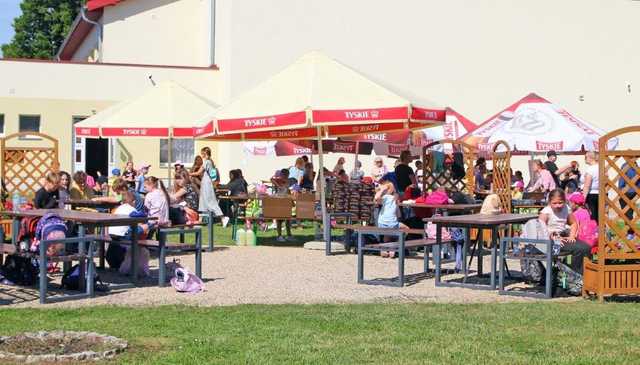 [DUŻO ZDJĘĆ] Festyny, pikniki, Gminny Dzień Dziecka. Długi weekend pełen atrakcji w gminie Dobromierz