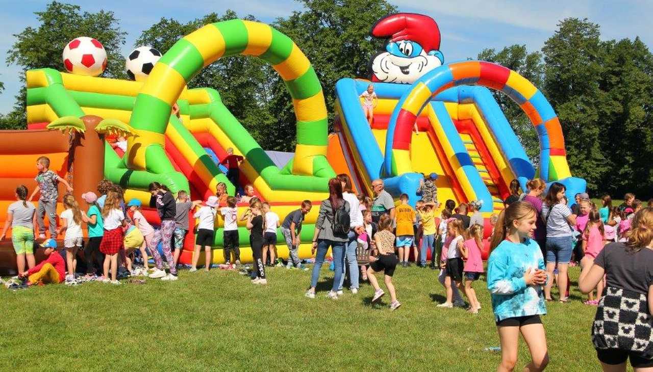 [DUŻO ZDJĘĆ] Festyny, pikniki, Gminny Dzień Dziecka. Długi weekend pełen atrakcji w gminie Dobromierz
