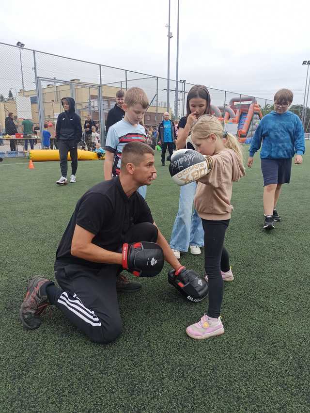 [FOTO] Sportowy Dzień w Jaroszowie
