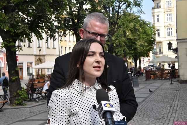 [WIDEO/FOTO] Braun: Precz z eurokomuną i żydokomuną. Prezentacja kandydatki Konfederacji do Europarlamentu