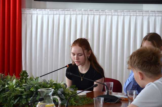 [FOTO] Młodzież przedstawiała swoje pomysły na rozwój gminy