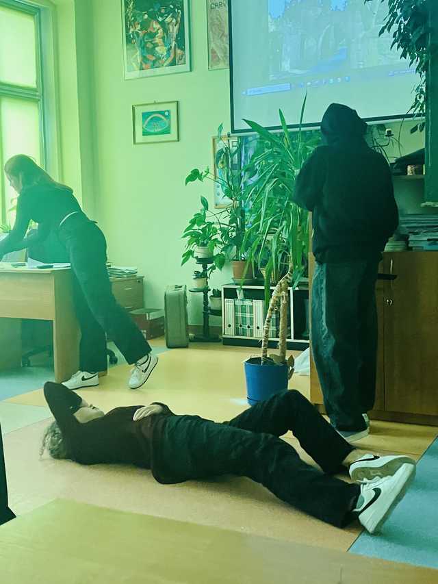 [FOTO] Wprawki sceniczne z Makbeta w Liceum Ogólnokształcącym w Świebodzicach