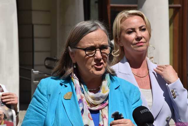 [WIDEO/FOTO] Róża Thun o wykorzystywaniu seksualnym dzieci w internecie i postulatach wyborczych przez głosowaniem do Europarlamentu