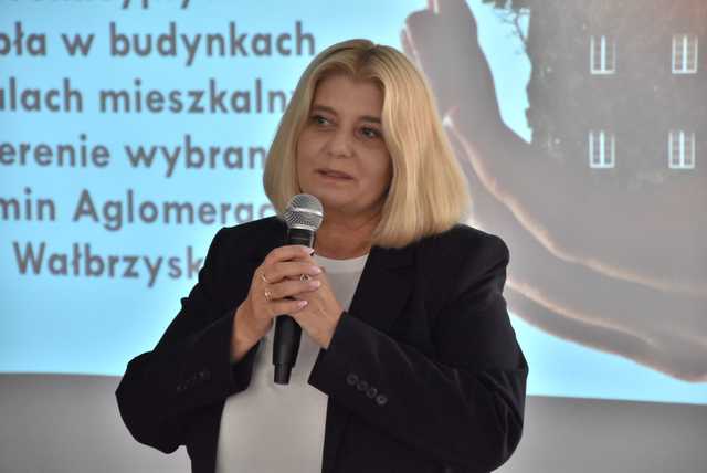 [FOTO] Prawie 29 mln dofinansowania, 15 gmin partycypujących i ponad 2150 złożonych wniosków. Podsumowano projekt wymiany źródeł ciepła w Aglomeracji Wałbrzyskiej