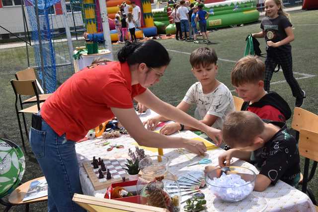 [FOTO] Moc atrakcji w zgodzie ze środowiskiem. Piknik Ekologiczny przyciągnął tłumy najmłodszych