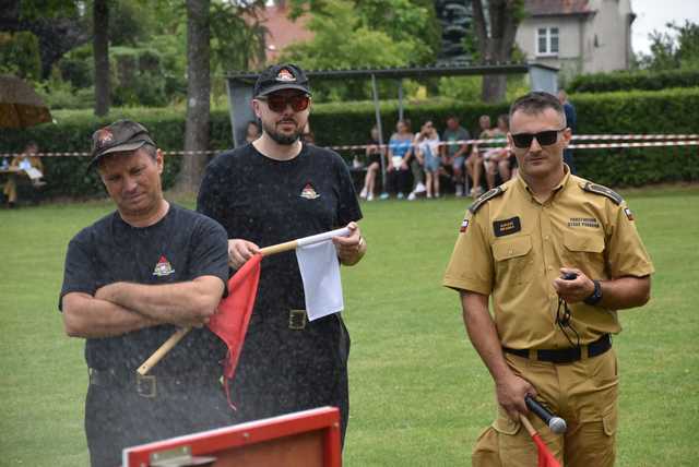 [FOTO/WYNIKI] Zacięta rywalizacja strażaków na Gminnych Zawodach Sportowo-Pożarniczych