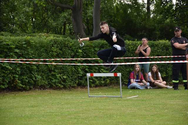 [FOTO/WYNIKI] Zacięta rywalizacja strażaków na Gminnych Zawodach Sportowo-Pożarniczych