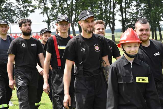 [FOTO/WYNIKI] Zacięta rywalizacja strażaków na Gminnych Zawodach Sportowo-Pożarniczych
