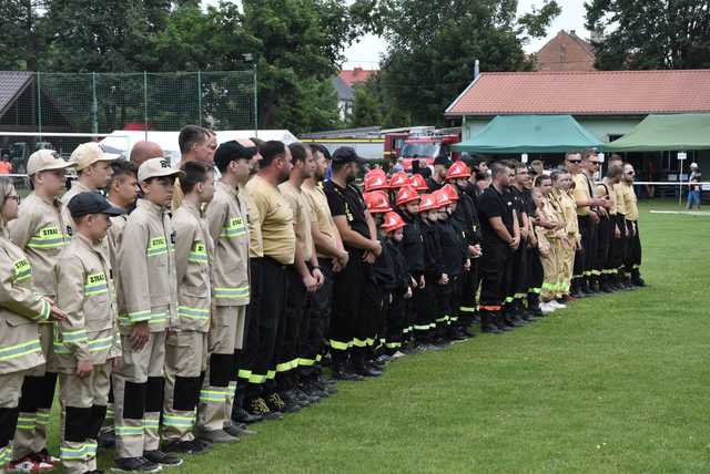 [FOTO/WYNIKI] Zacięta rywalizacja strażaków na Gminnych Zawodach Sportowo-Pożarniczych