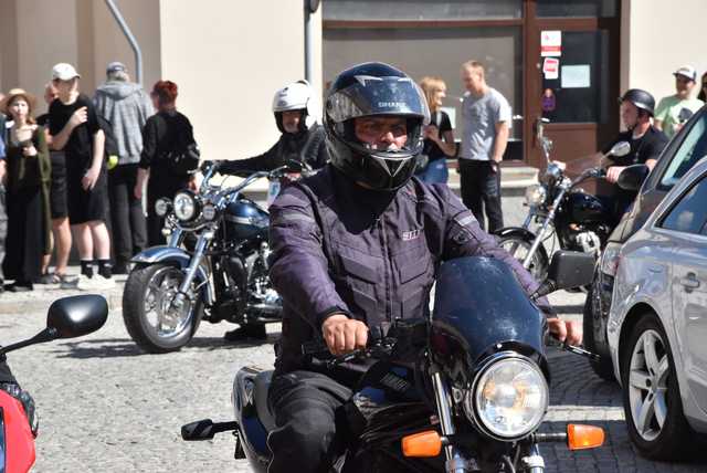 [WIDEO/FOTO] Zlot Motocyklistów w Świebodzicach po raz dwunasty