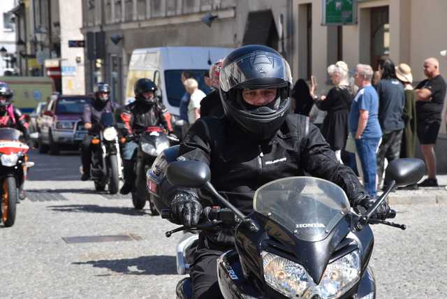 [WIDEO/FOTO] Zlot Motocyklistów w Świebodzicach po raz dwunasty