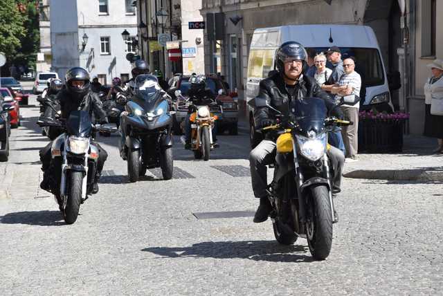 [WIDEO/FOTO] Zlot Motocyklistów w Świebodzicach po raz dwunasty