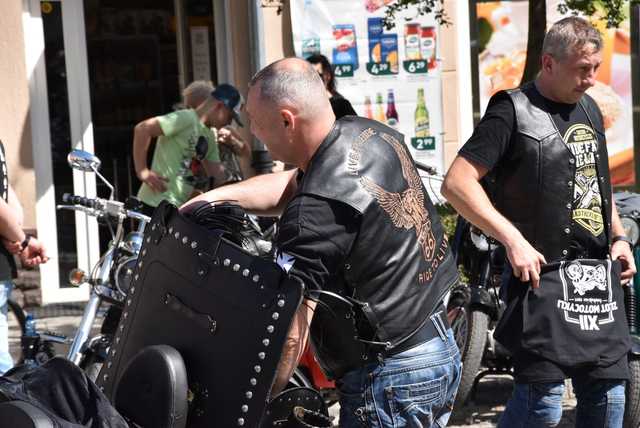 [WIDEO/FOTO] Zlot Motocyklistów w Świebodzicach po raz dwunasty