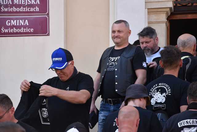 [WIDEO/FOTO] Zlot Motocyklistów w Świebodzicach po raz dwunasty