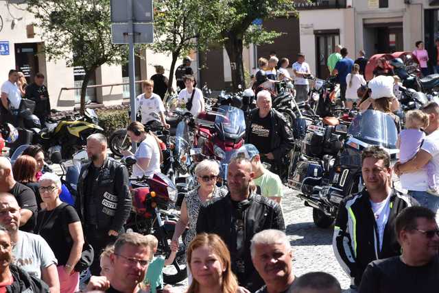 [WIDEO/FOTO] Zlot Motocyklistów w Świebodzicach po raz dwunasty