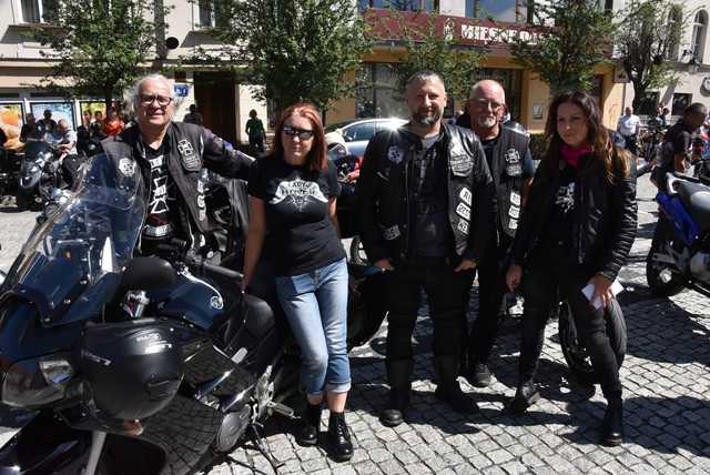 [WIDEO/FOTO] Zlot Motocyklistów w Świebodzicach po raz dwunasty