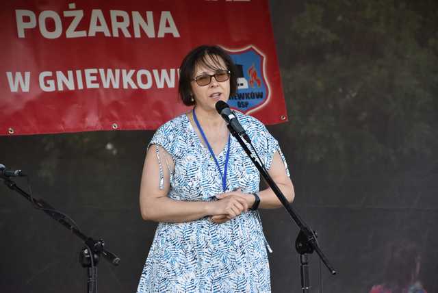 [FOTO] Zawody pożarnicze, występy najmłodszych i smaczne jadło na VII Festynie Parafialnym w Gniewkowie