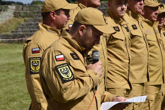 [FOTO] Zawody pożarnicze, występy najmłodszych i smaczne jadło na VII Festynie Parafialnym w Gniewkowie