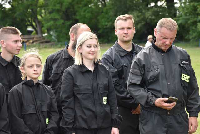[FOTO] Zawody pożarnicze, występy najmłodszych i smaczne jadło na VII Festynie Parafialnym w Gniewkowie