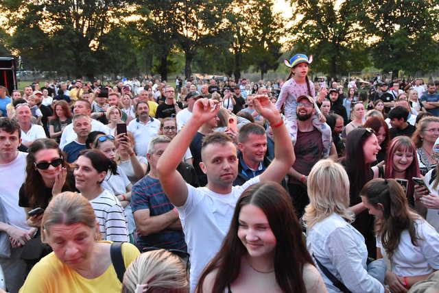 [FOTO] Sobota&Arthur Samuel, Tabu i Shanguy porwały świdnicką publiczność w drugi dzień świętowania