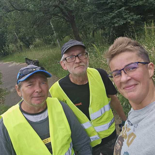 [FOTO] Wzięli sprawy w swoje ręce i posprzątali Strzelnicę