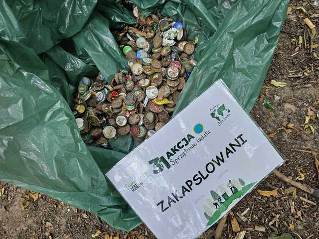 [FOTO] Wzięli sprawy w swoje ręce i posprzątali Strzelnicę