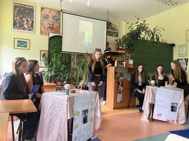 [FOTO] Przygotowali kampanię wyborczą Stanisława Wokulskiego